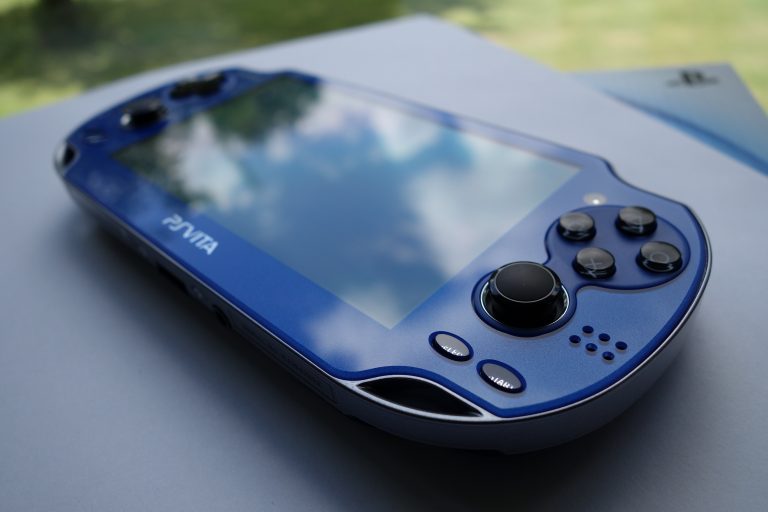 La “morte” della PlayStation Vita: fermata la produzione anche in Giappone