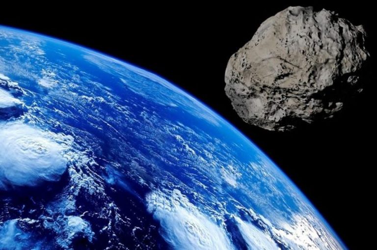NASA: scoperto un nuovo asteroide sotto i ghiacci della Groenlandia.