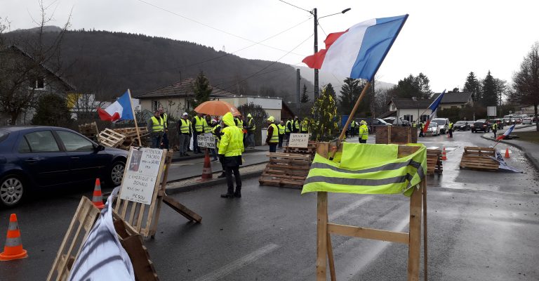 Gilet gialli, sempre meno i manifestanti