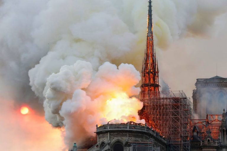 Incendio Notre Dame