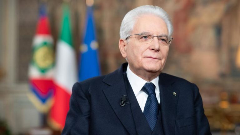 Giornata contro l’OmoBiTransfobia: le parole di Mattarella