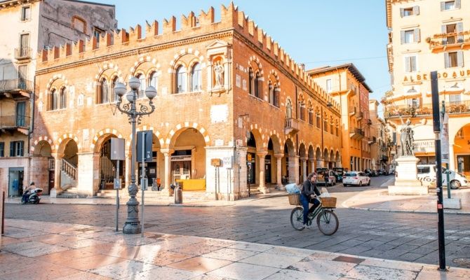 Verona - Casa dei Mercanti