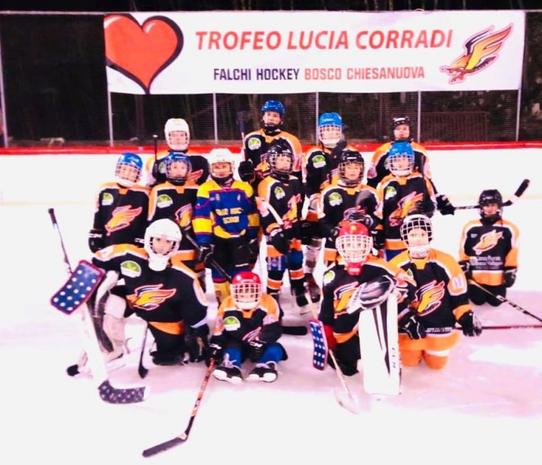 Una partita sul ghiaccio per ricordare Lucia