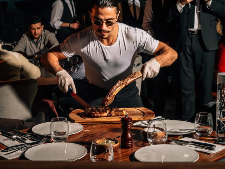 Nusret aprirà davvero un nuovo ristorante a Milano?