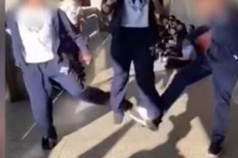 Cos’è la Skullbreaker Challenge, nuovo violento trend di Tik Tok