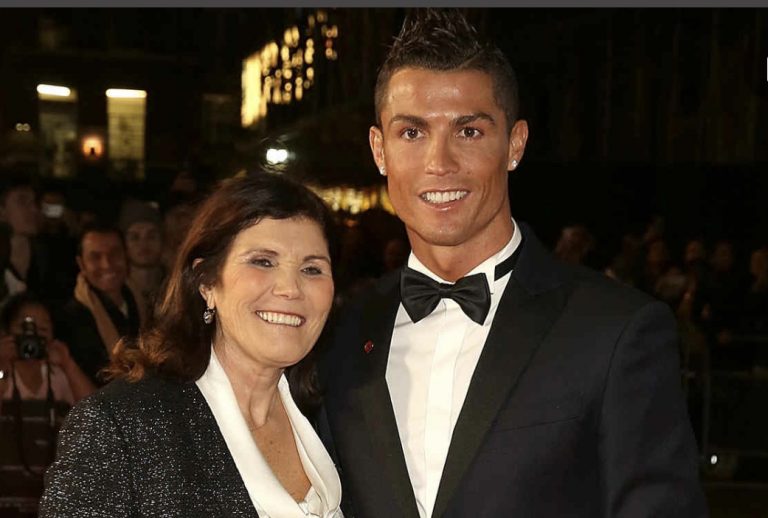 La mamma di CR7 ha avuto un ictus