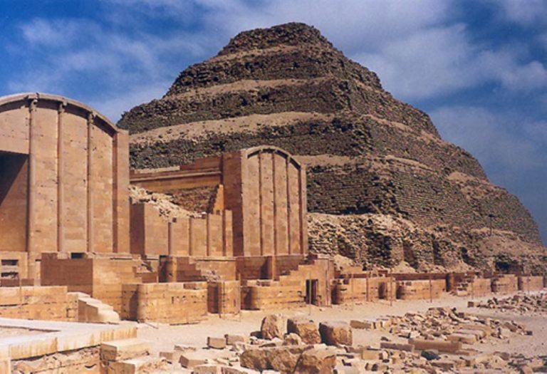 Riapre la piramide egizia più antica