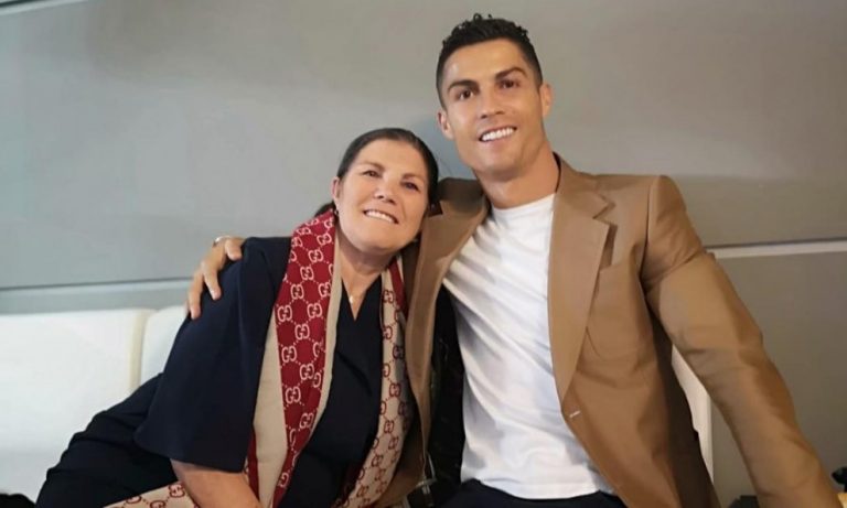 Ronaldo a casa con mamma. Il rientro in Italia diventa un’incognita