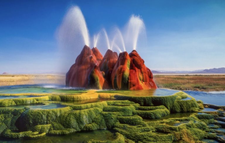 Fly Geyser