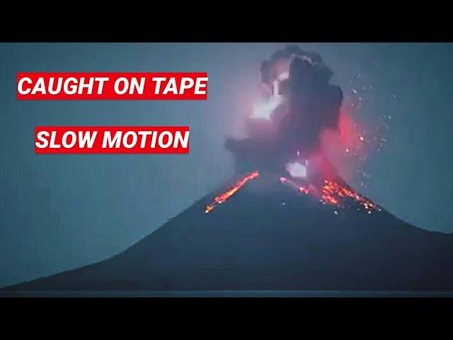 Si risveglia il vulcano Anak Krakatau