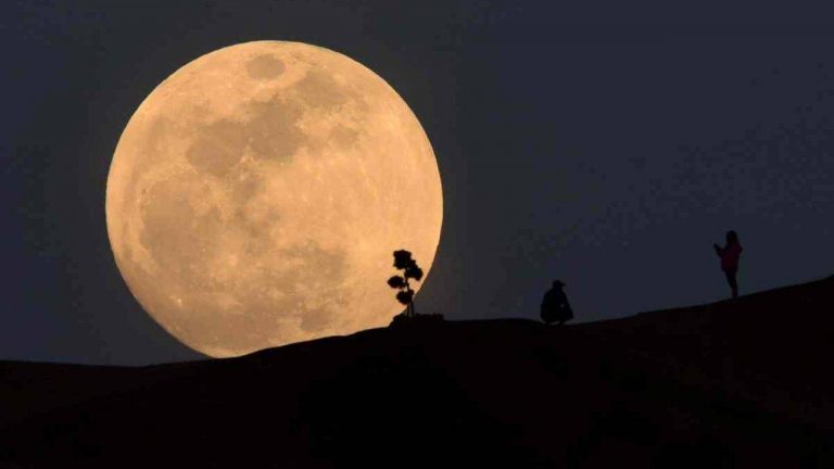 Torna la super Luna