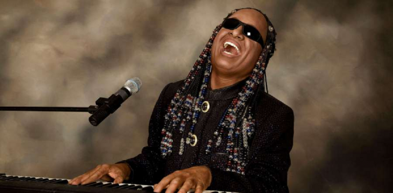 Stevie Wonder, l’inventore della black music, compie 70 anni