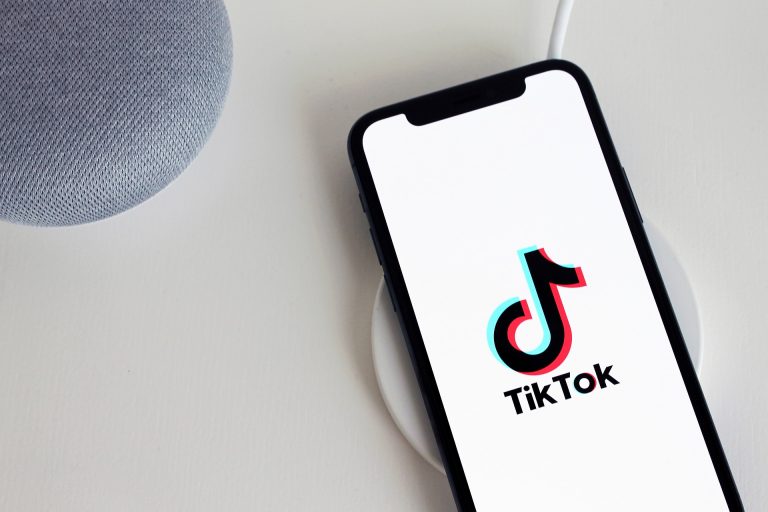 Tik Tok cambia le regole e punta sulla sicurezza