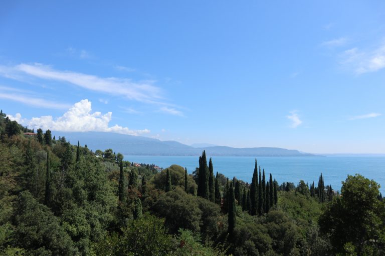 Il Lago di Garda sulla rivista Meridiani