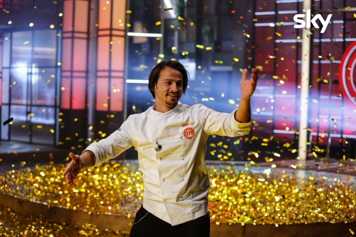 Francesco Aquila, vincitore della decima edizione di Masterchef.