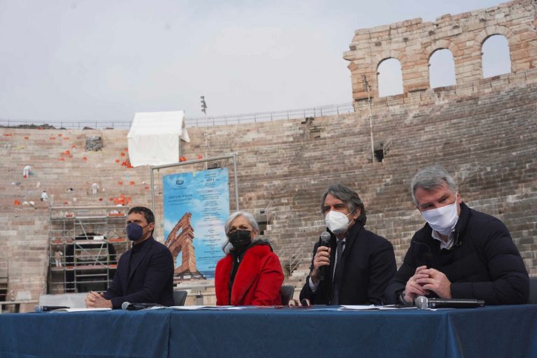 Di nuovo l’Arena: finestra di speranza per l’opera 2021