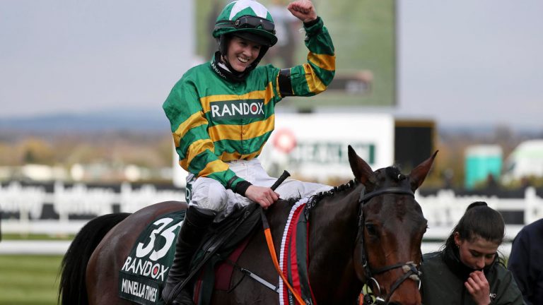Rachael Blackmore: la prima donna a vincere il Grand National