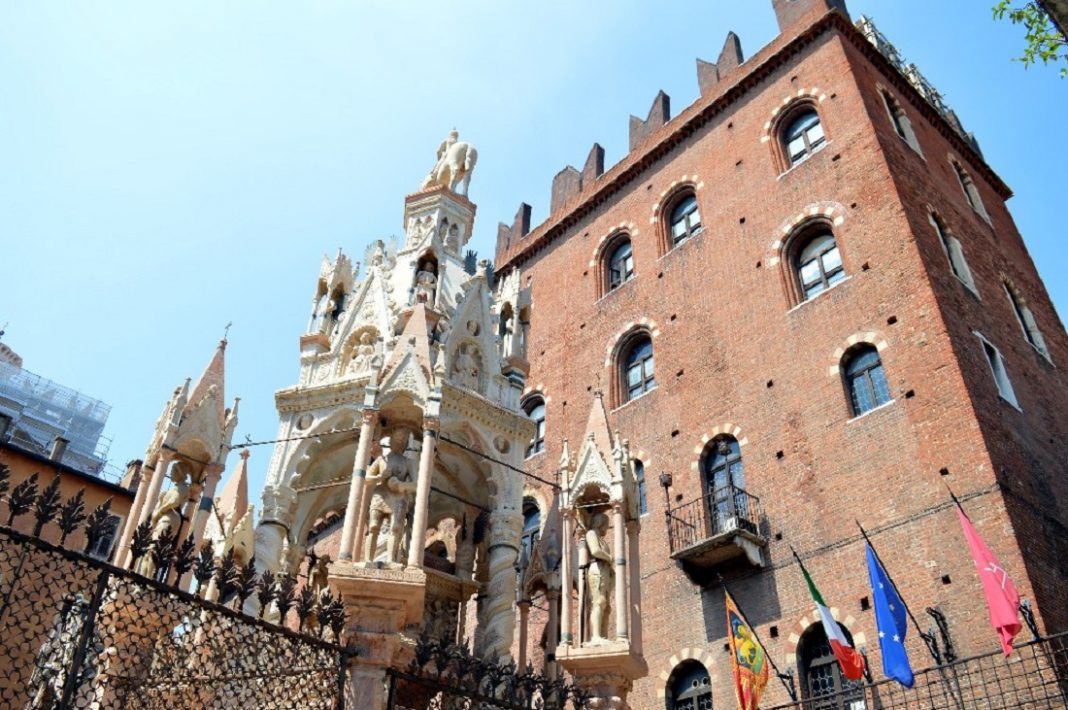 ARCHE SCALIGERE ARCHE SCALIGERE