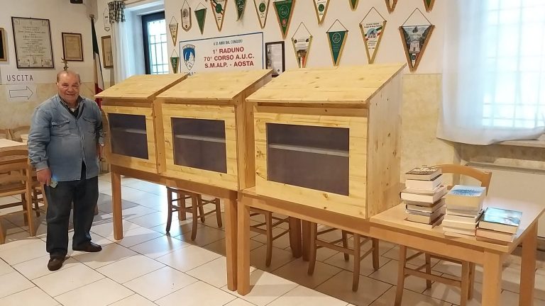 A Parona si inaugurano le prime casette del Bookcrossing