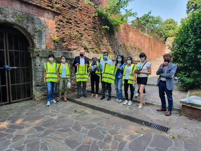 Il patto tra Amia e il comune di Verona per la cura del verde.