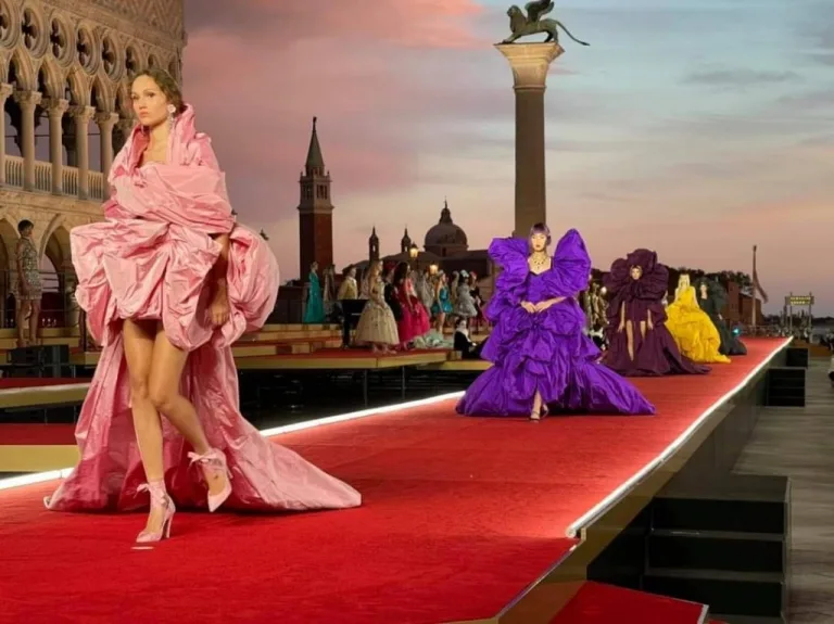 Venezia inondata da eventi: dalla moda al cinema