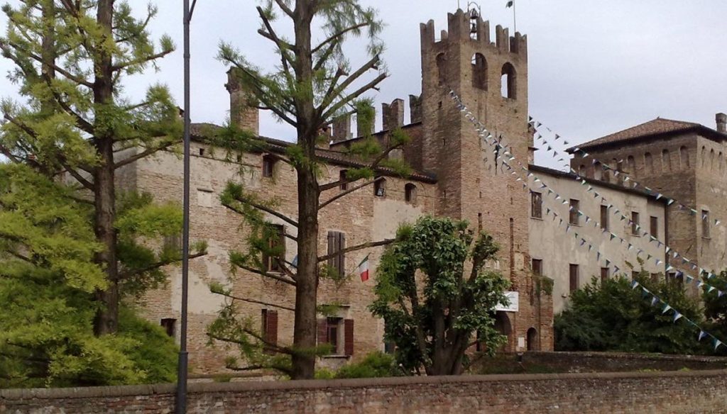 Il castello di Sanguinetto.