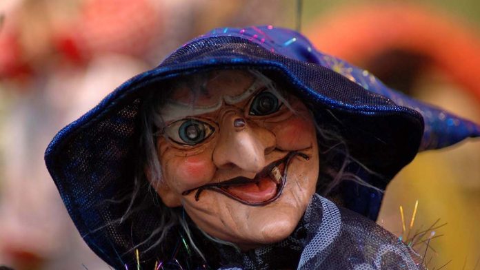 Un'immagine della Befana.