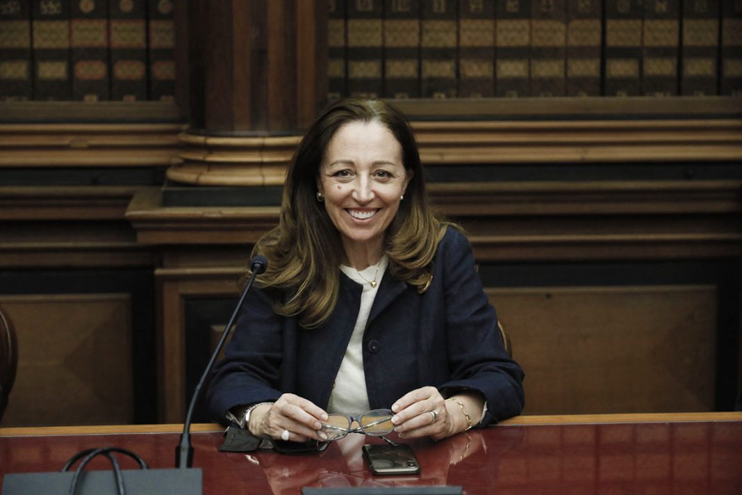 foto che ritrae la rettrice Daniela Mapelli