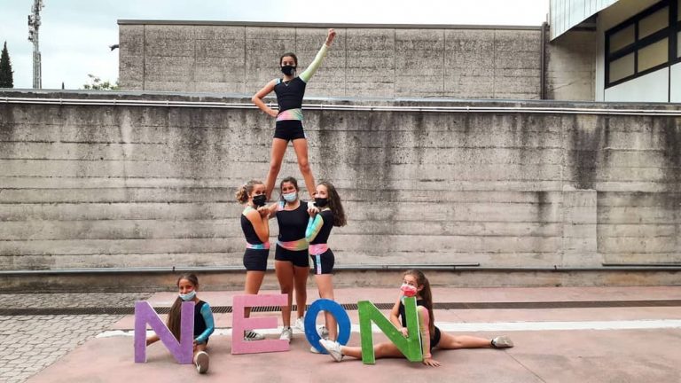 Il cheerleading uno sport di squadra, per tutti