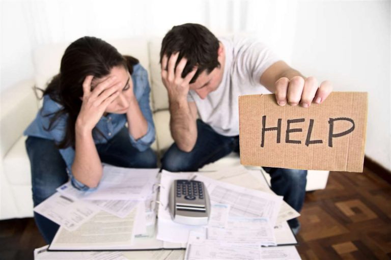 Bollette alle stelle: consigli su come risparmiare