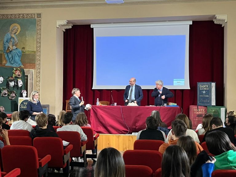 conferenza alle Stimate