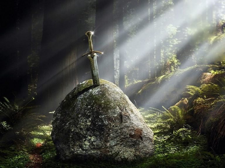 Between history and myths: Excalibur