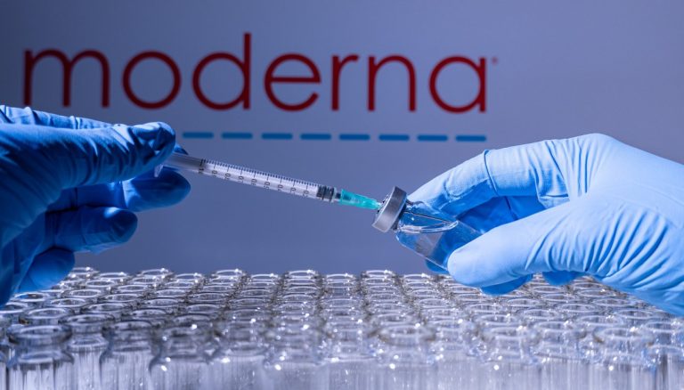 mRNA, la tecnologia che potrebbe mostrarci la luce in fondo al tunnel
