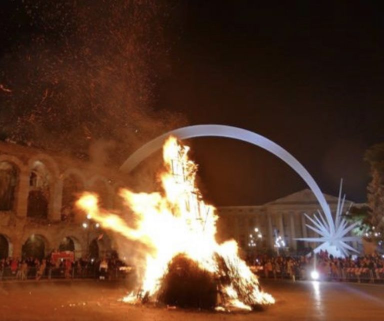 Perché non si è dato fuoco alla “vecia” in Bra?
