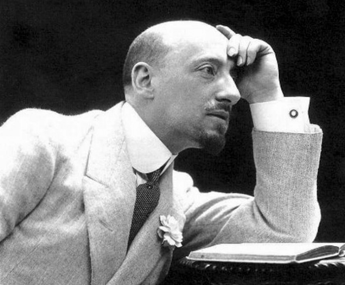 Gabriele D'Annunzio (fonte: 900 letterario)