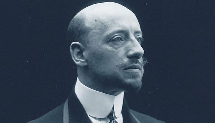 Gabriele D'Annunzio Gabriele D'Annunzio