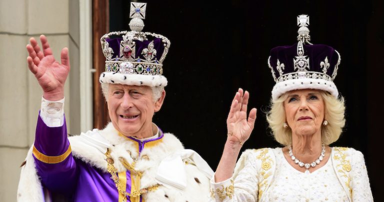 Carlo III incoronato re, è il 40° sovrano del Regno Unito