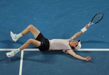 Fenomeno Sinner in Italia: boom di iscritti alla FITP. I circoli veronesi seguono la tendenza Jannik Sinner esulta dopo la vittoria agli Austrialian open avvenuti nel 28 gennaio 2024