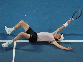 Fenomeno Sinner in Italia: boom di iscritti alla FITP. I circoli veronesi seguono la tendenza Jannik Sinner esulta dopo la vittoria agli Austrialian open avvenuti nel 28 gennaio 2024