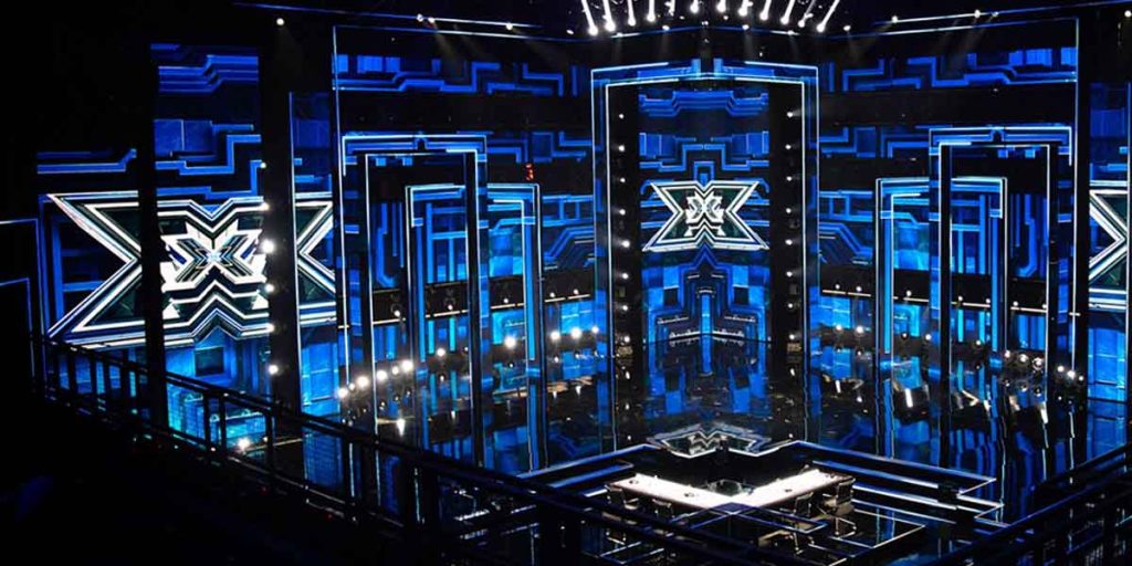 palco di x factor prima di una esibizione