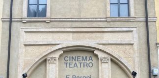 Il cinema come seconda casa La facciata esterna del Cineteatro Peroni