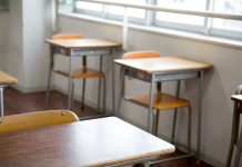 Maturità 2025: come si svolgerà e quali saranno le materie della seconda prova Banchi di scuola