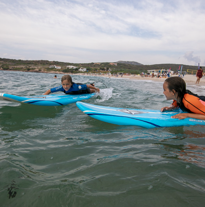 Surf camp Fortini Tours a Badesi, Sardegna