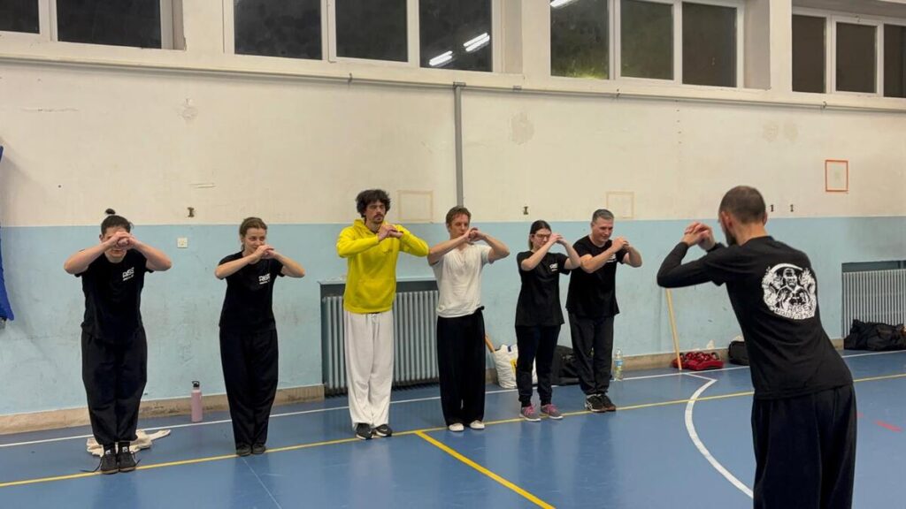 fine allenamento di allievi della R.I.S.E