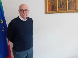 Stefano Quaglia: «I classici ci insegnano a capire il mondo» Stefano Quaglia, ex Provveditore agli Studi di Verona, insignito dell’onorificenza al Merito della Repubblica.