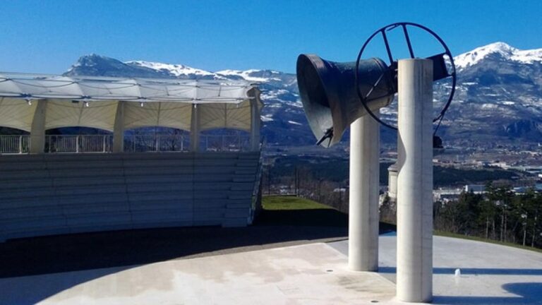 Un rintocco, un ricordo: la storia della campana dei caduti di Rovereto