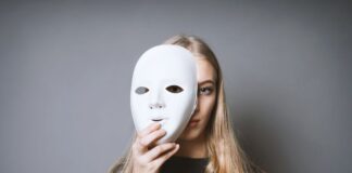 Sindrome dell’impostore: tra scienza, psicologia e musica