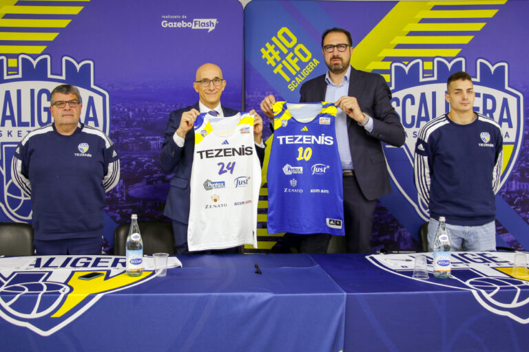 I vertici della Scaligera Basket con il direttore dell'Ulss 9 Pietro Girardi.